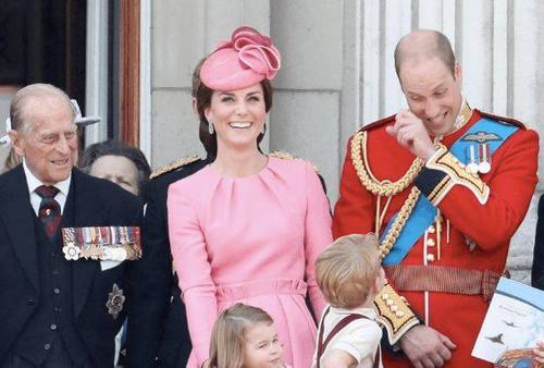 哈里王子要花45万做植发手术英国王室震惊